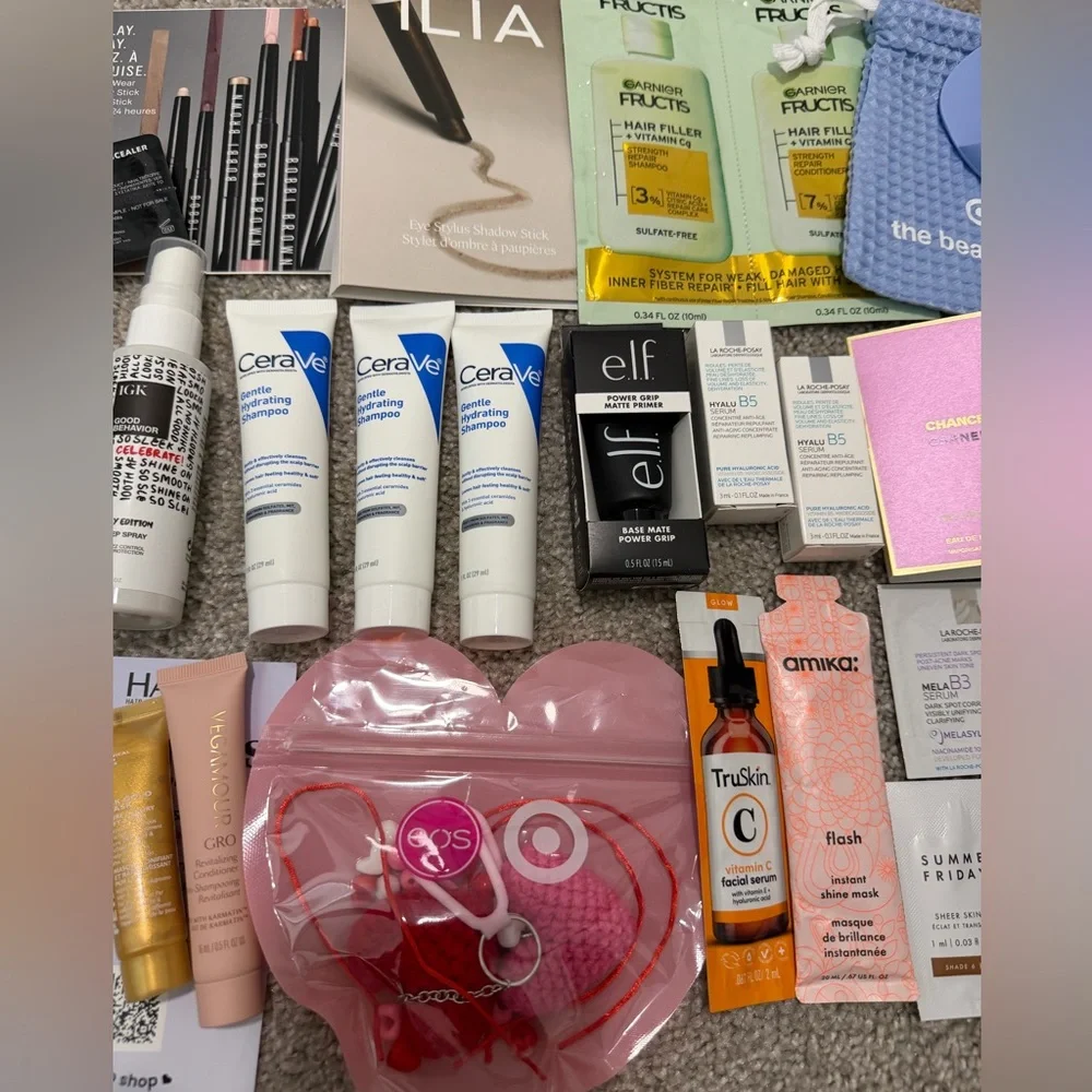 MAKEUP SAMPLE LOT BUNDLE 30+ PIECES - Picture 7 of 7